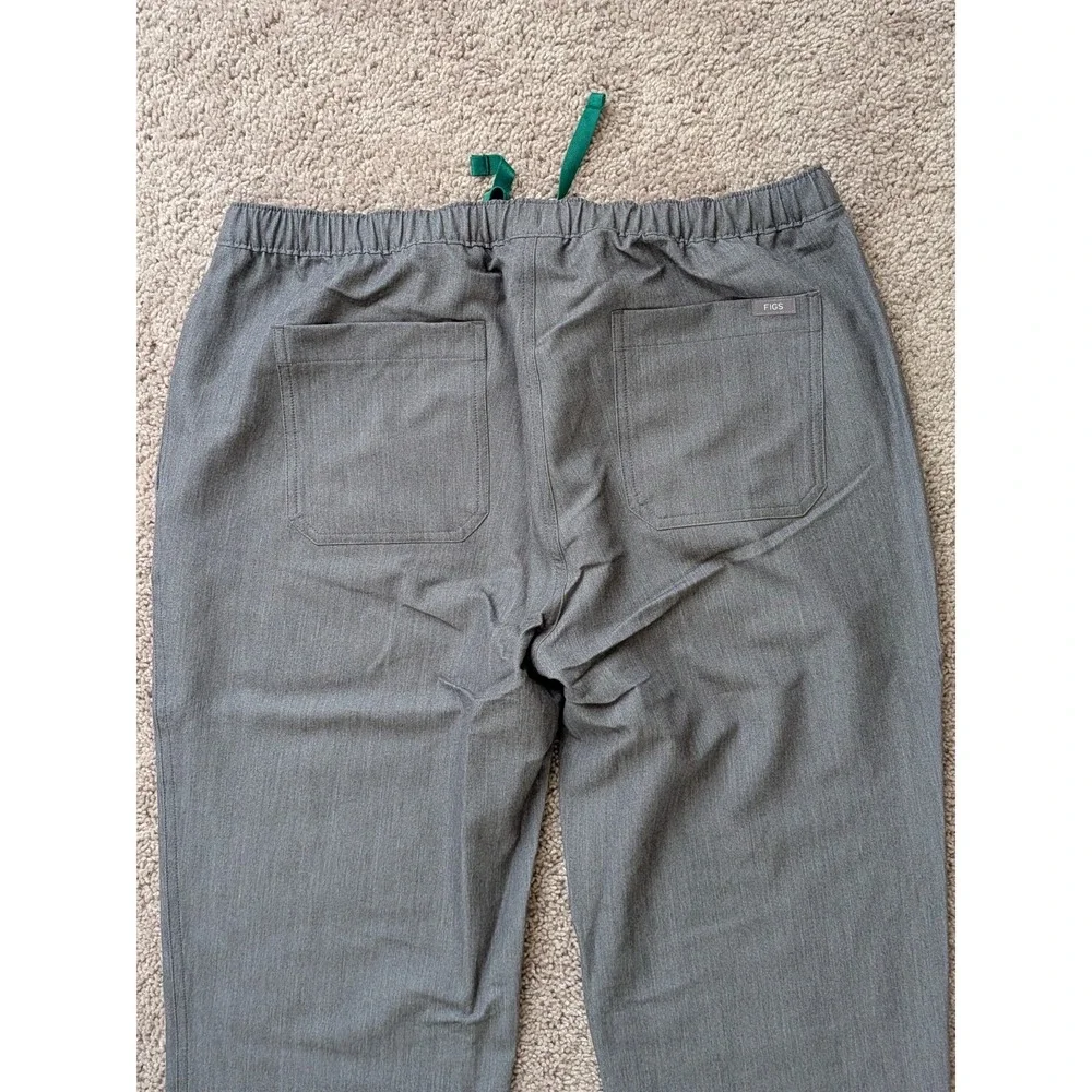 Figs Pisco Basic Scrub Pants Mens Large Comfort Gray NWT Stretch Pockets